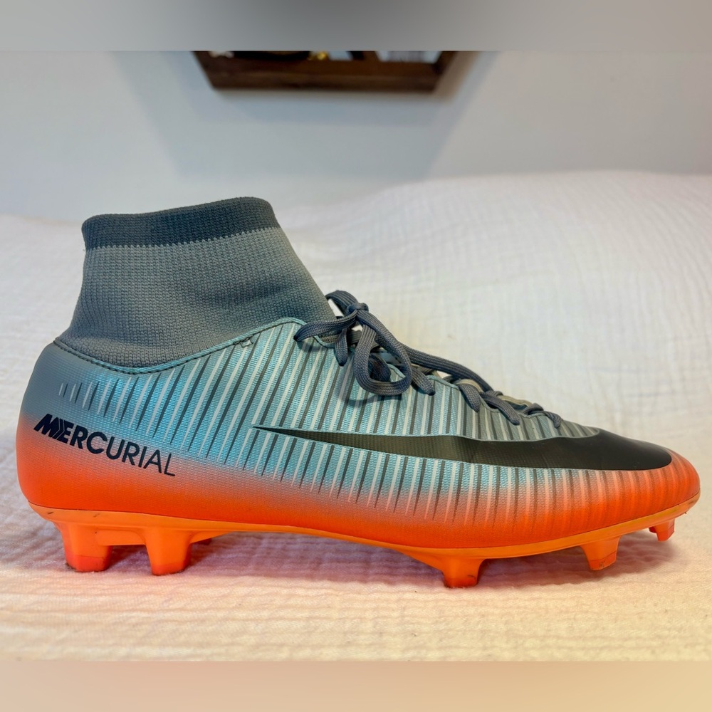 NIKE MERCURIAL C7 CLEATS 8.5